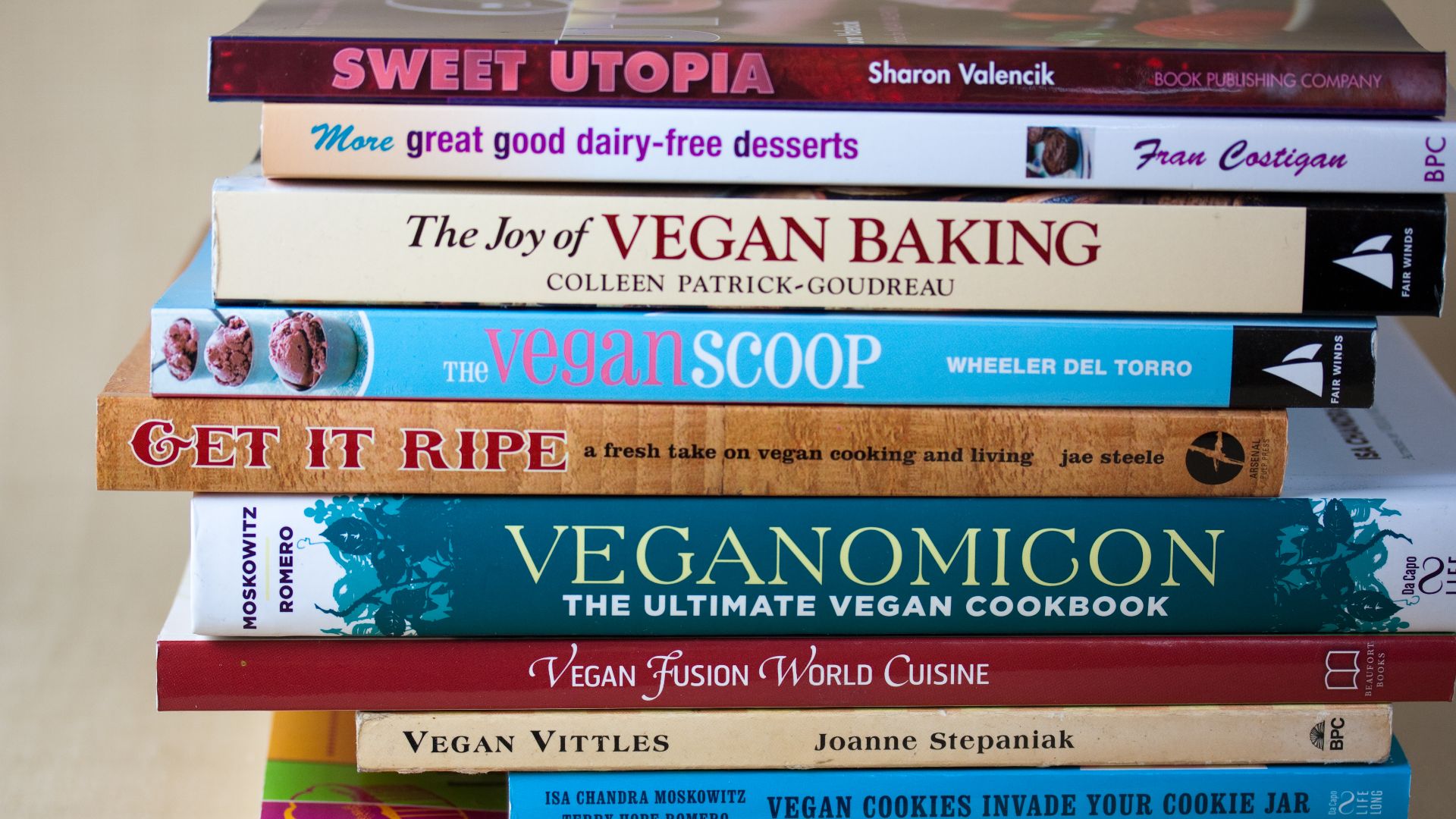 File:Vegan Baking Books (4646916590).jpg