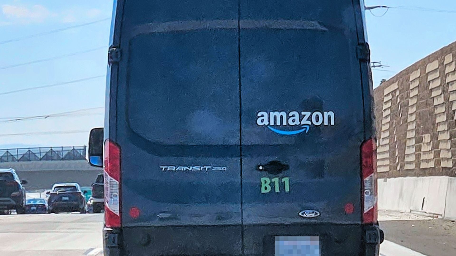 File:Amazon delivery van rear.jpg