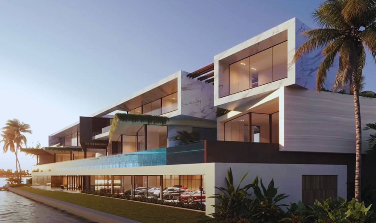 1960 South Ocean Boulevard in Manalapan, Florida