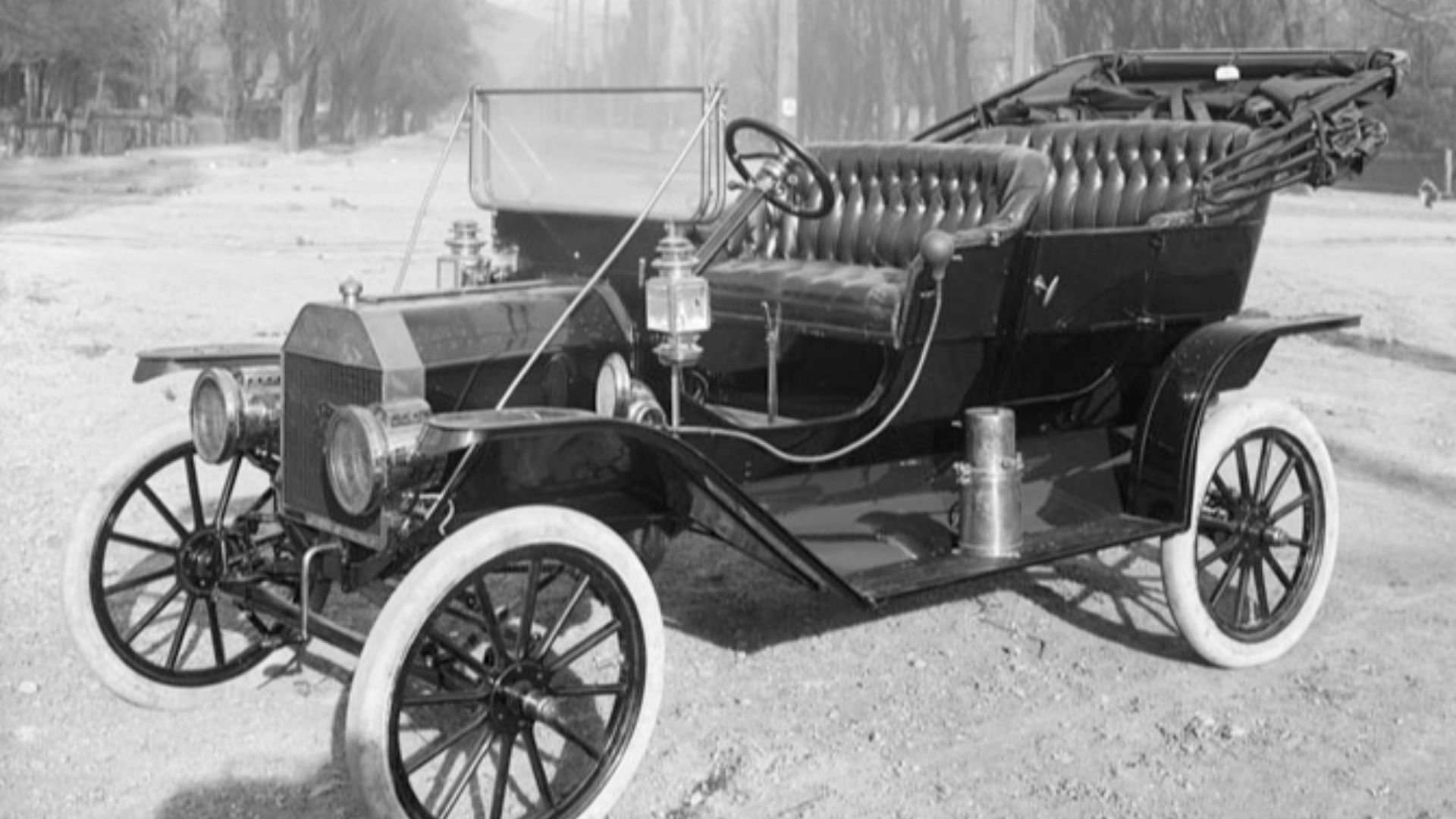 File:1910Ford-T.jpg