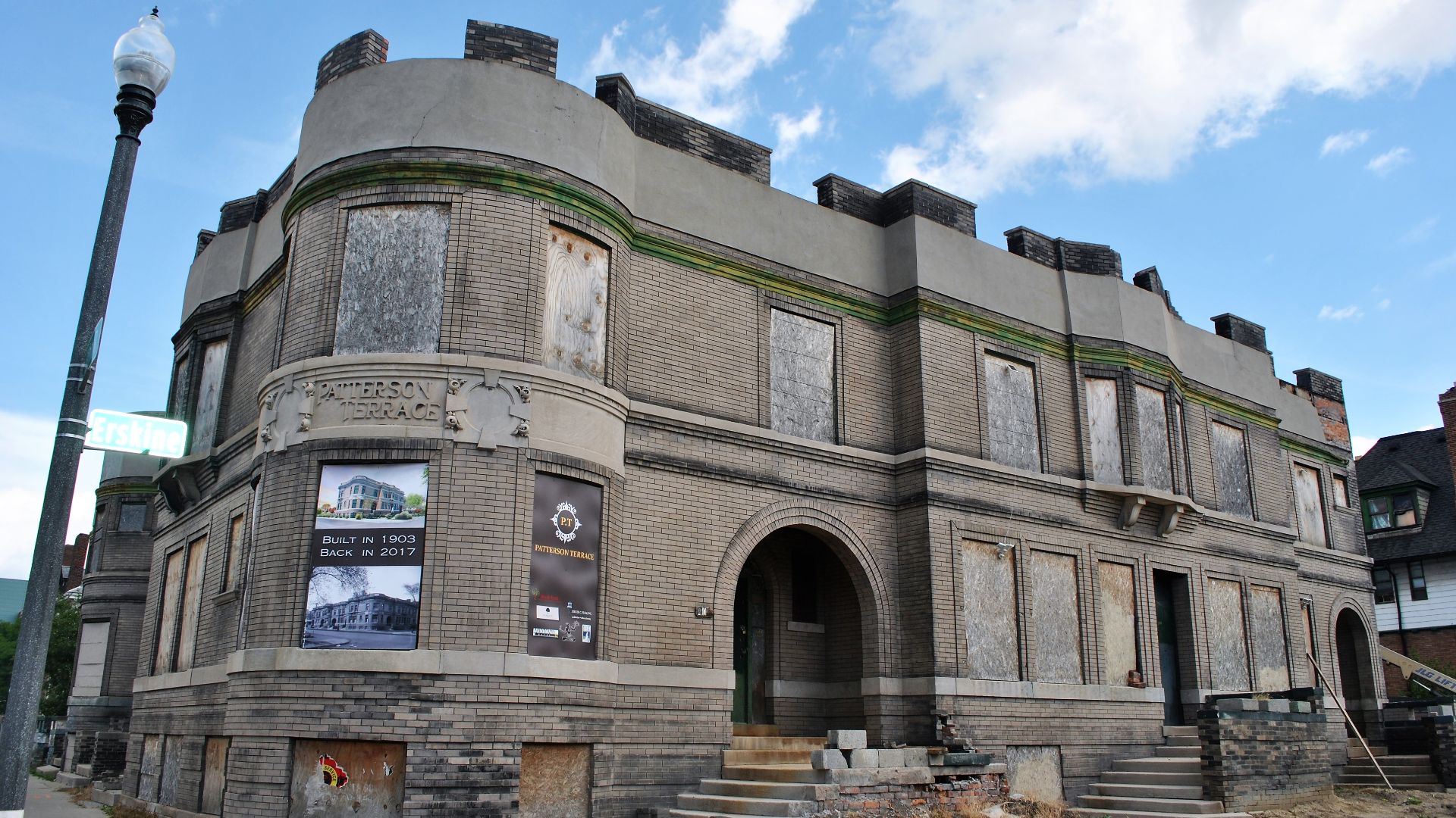 File:UsaEast2016 564 Patterson Terrace.jpg