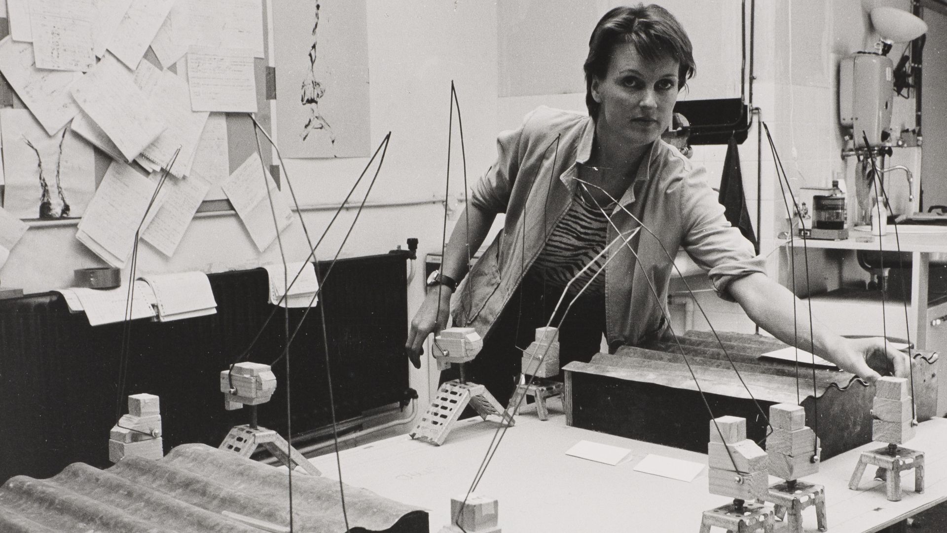 File:Portret van Barbara van Loon, 1985.jpg