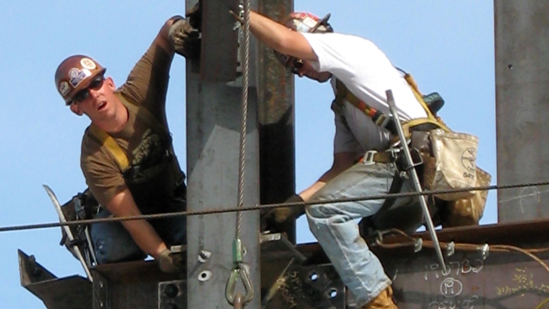 File:Construction Workers.jpg