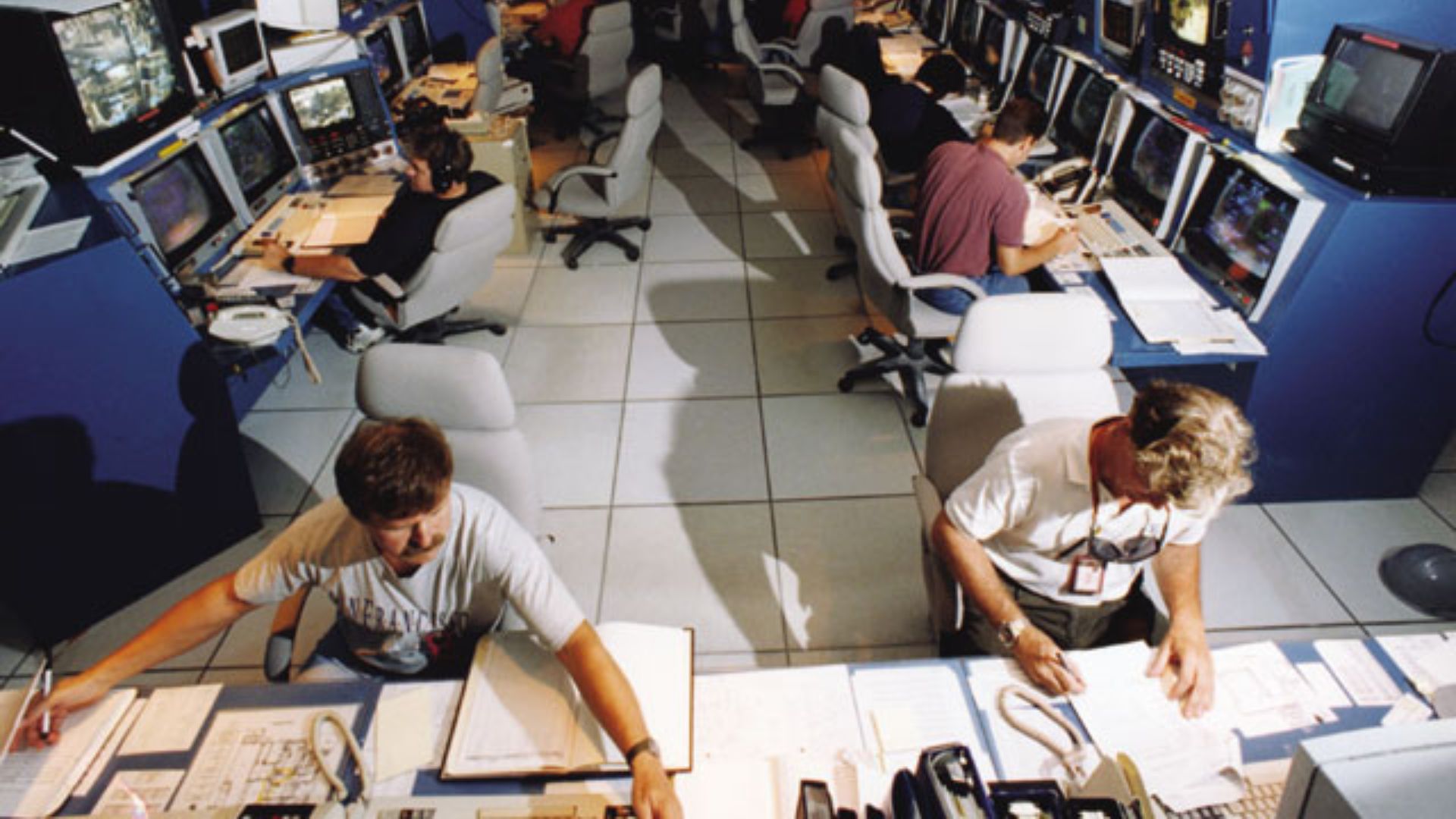 File:JACADS computer control room.jpg