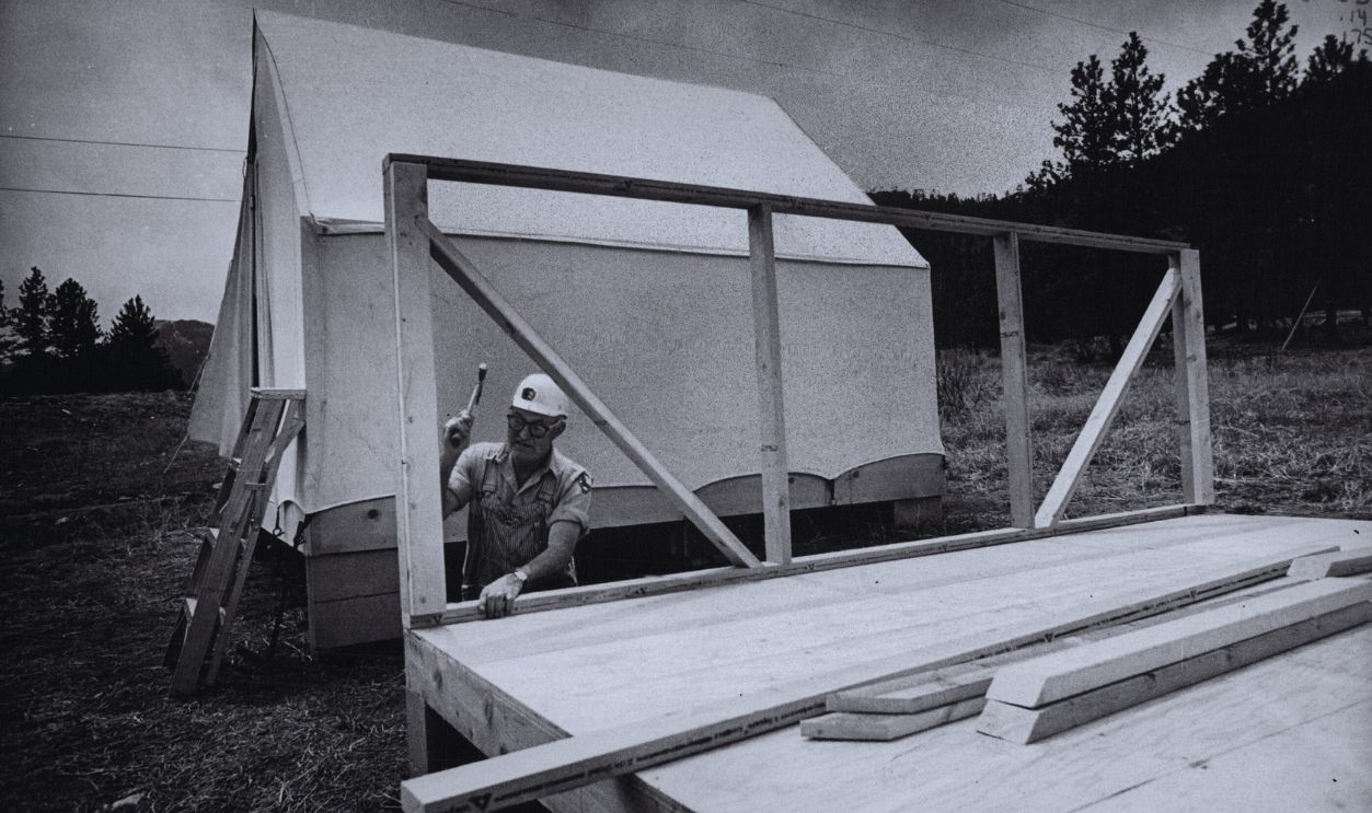 Gettyimages - 838144468, Denver Post Archives MAY 10 1974, MAY 15 1974 Frank Miller tents for seasonal employees for Rocky Mountain National Park Credit: Denver Post