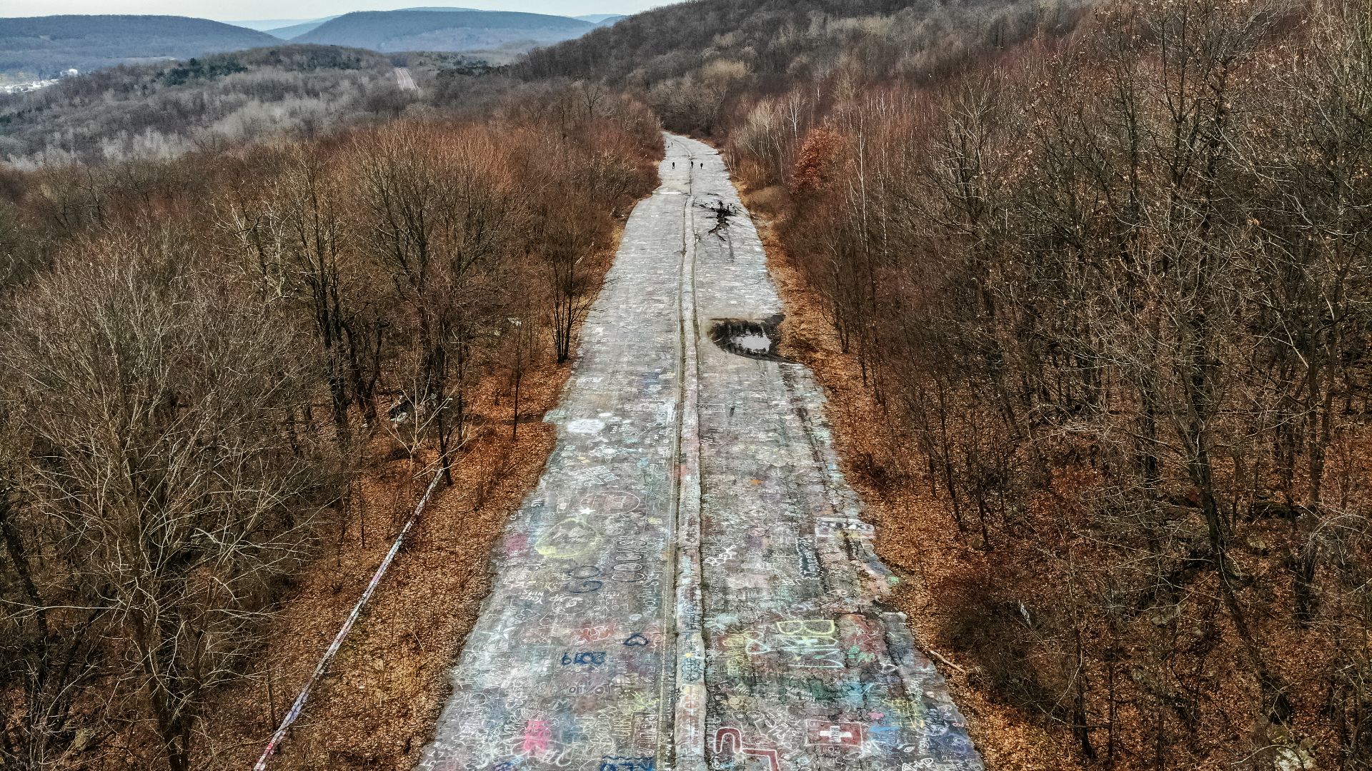 File:Graffiti Highway - Centralia, Pennsylvania (2019) b.jpg