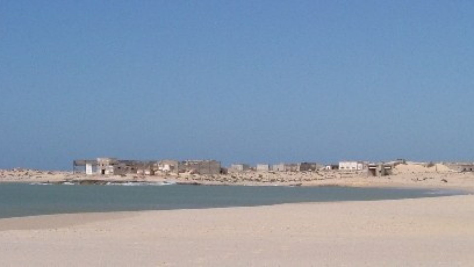 File:Laguera view.jpg