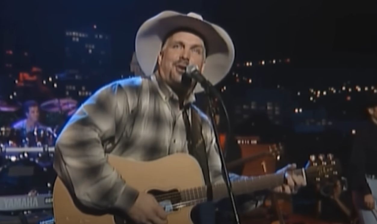  Garth Brooks