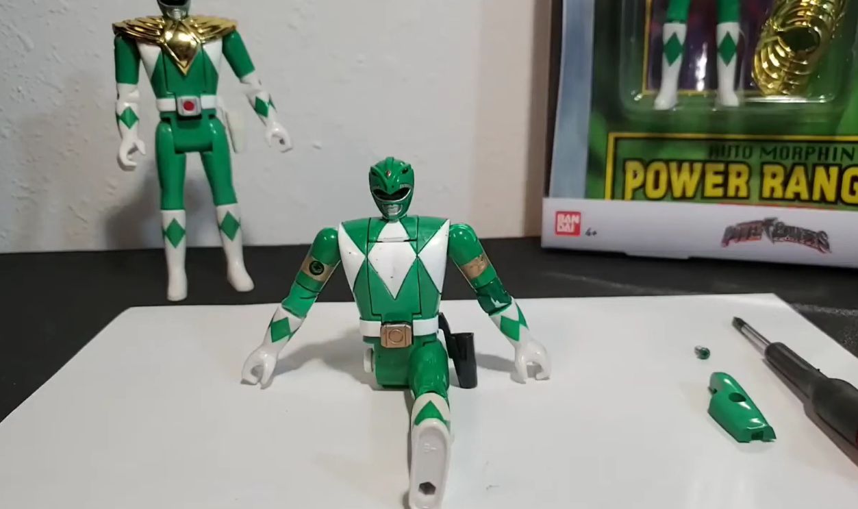 1993 Mighty Morphin Power Rangers Green Ranger (Flip Head)