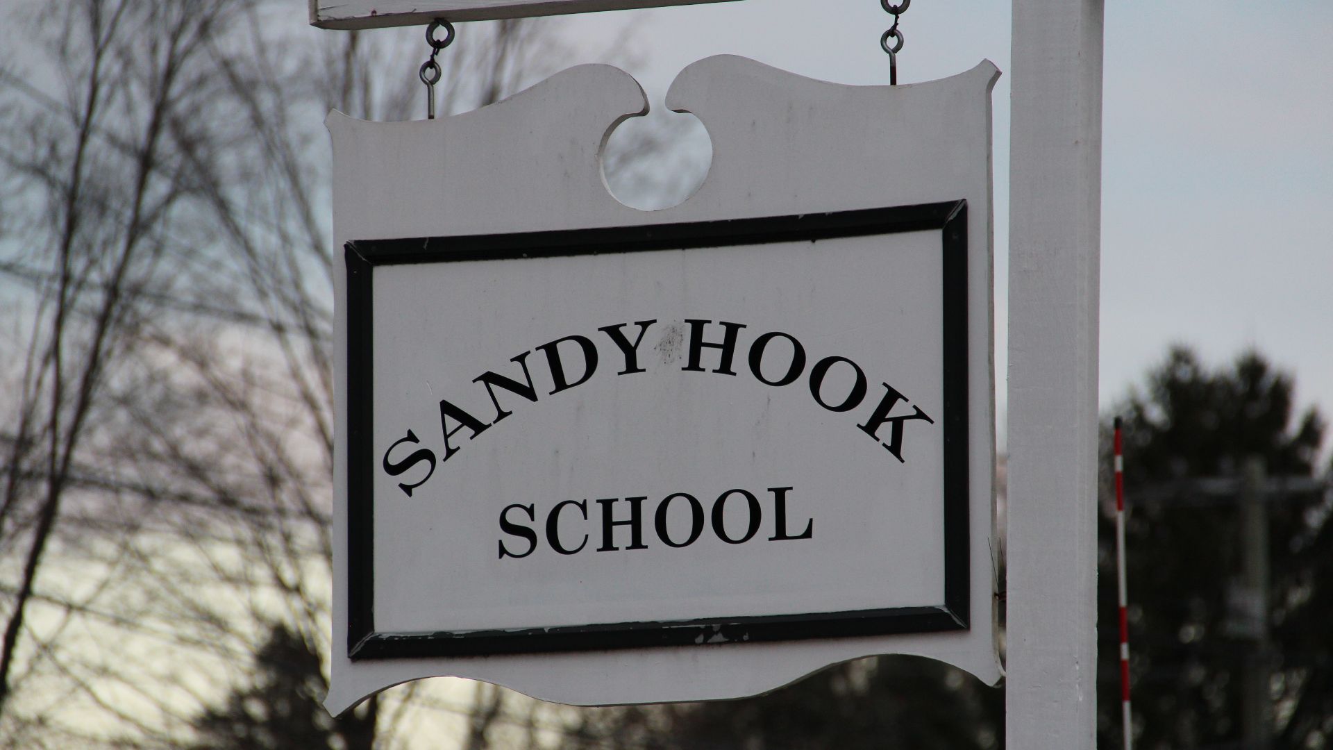 File:Sandy Hook Elementary School sign.jpg