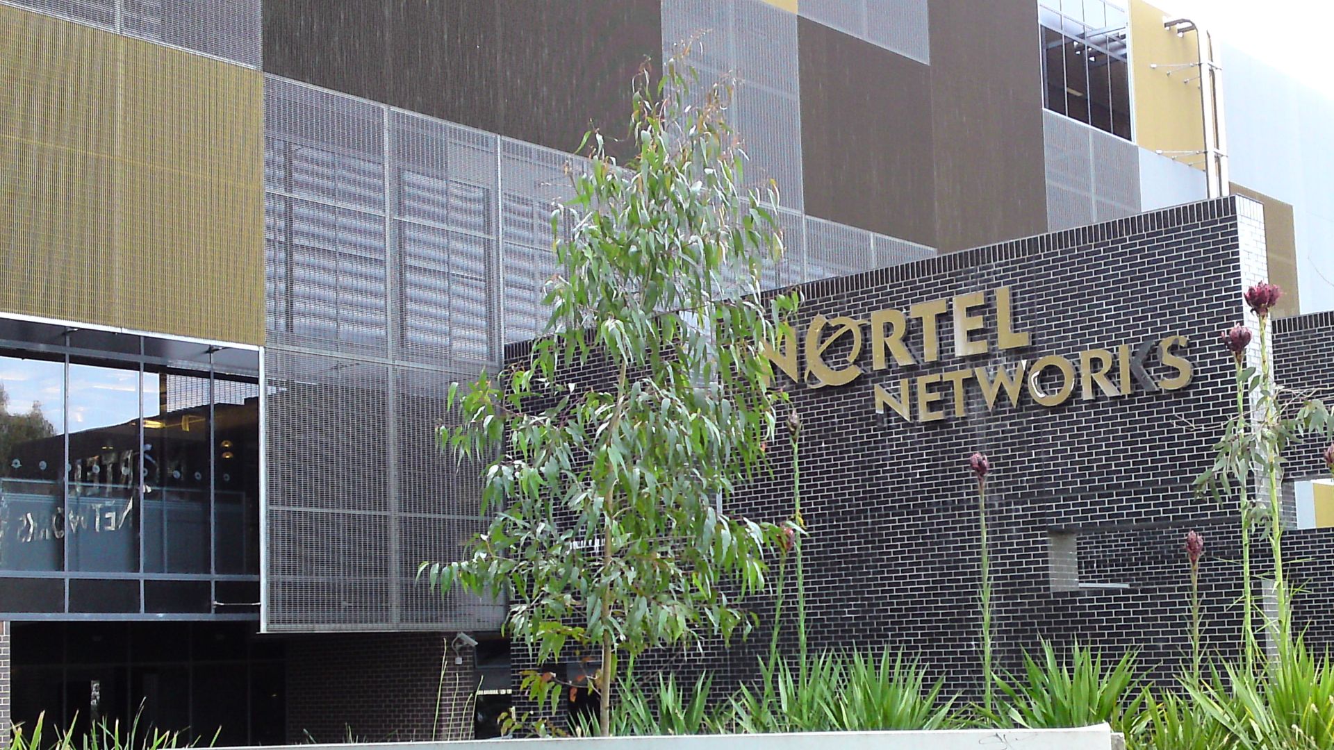 File:Nortel Building.JPG