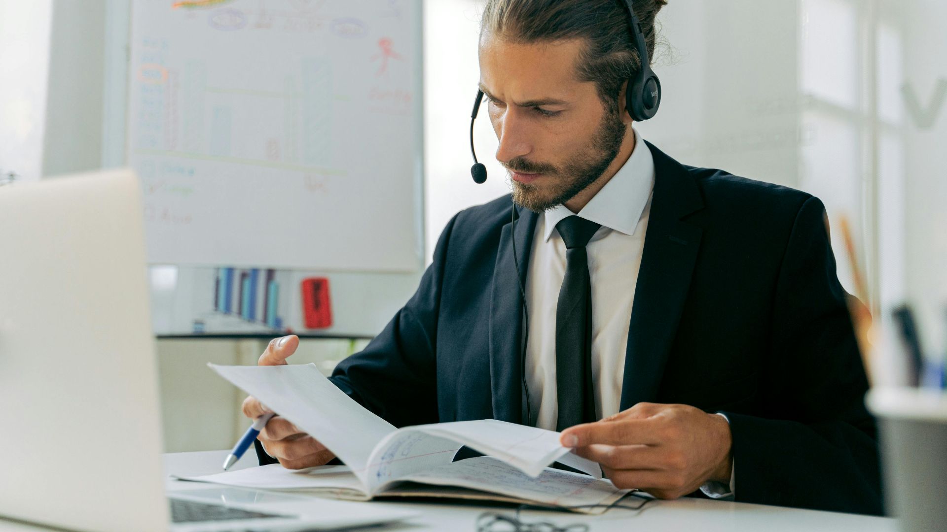 Antoni Shkraba Studio