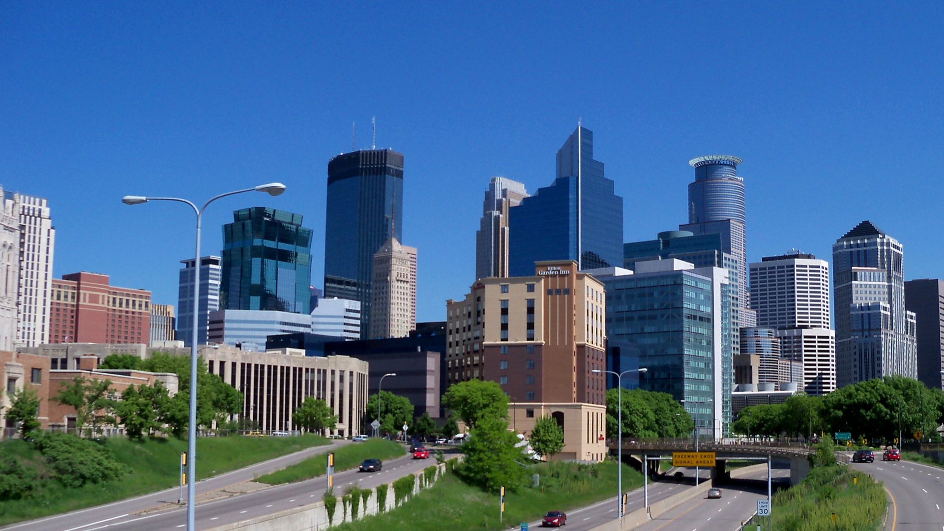 File:Minneapolis skyline 51.JPG