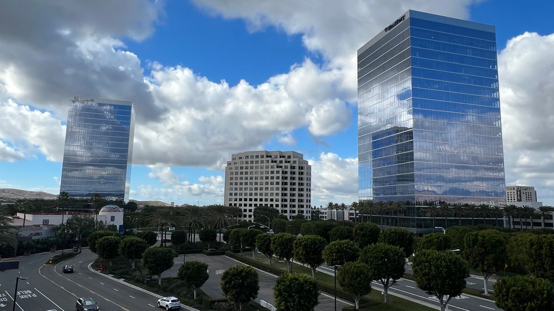 File:Irvine Spectrum towers.jpg
