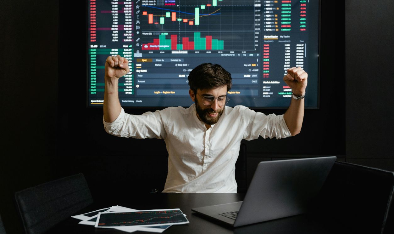 Buy-Borrow-Die Strategy