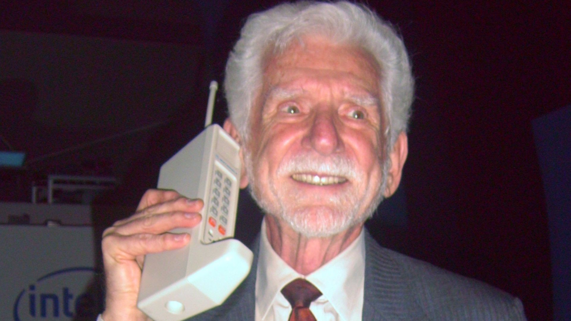 File:2007Computex e21Forum-MartinCooper.jpg