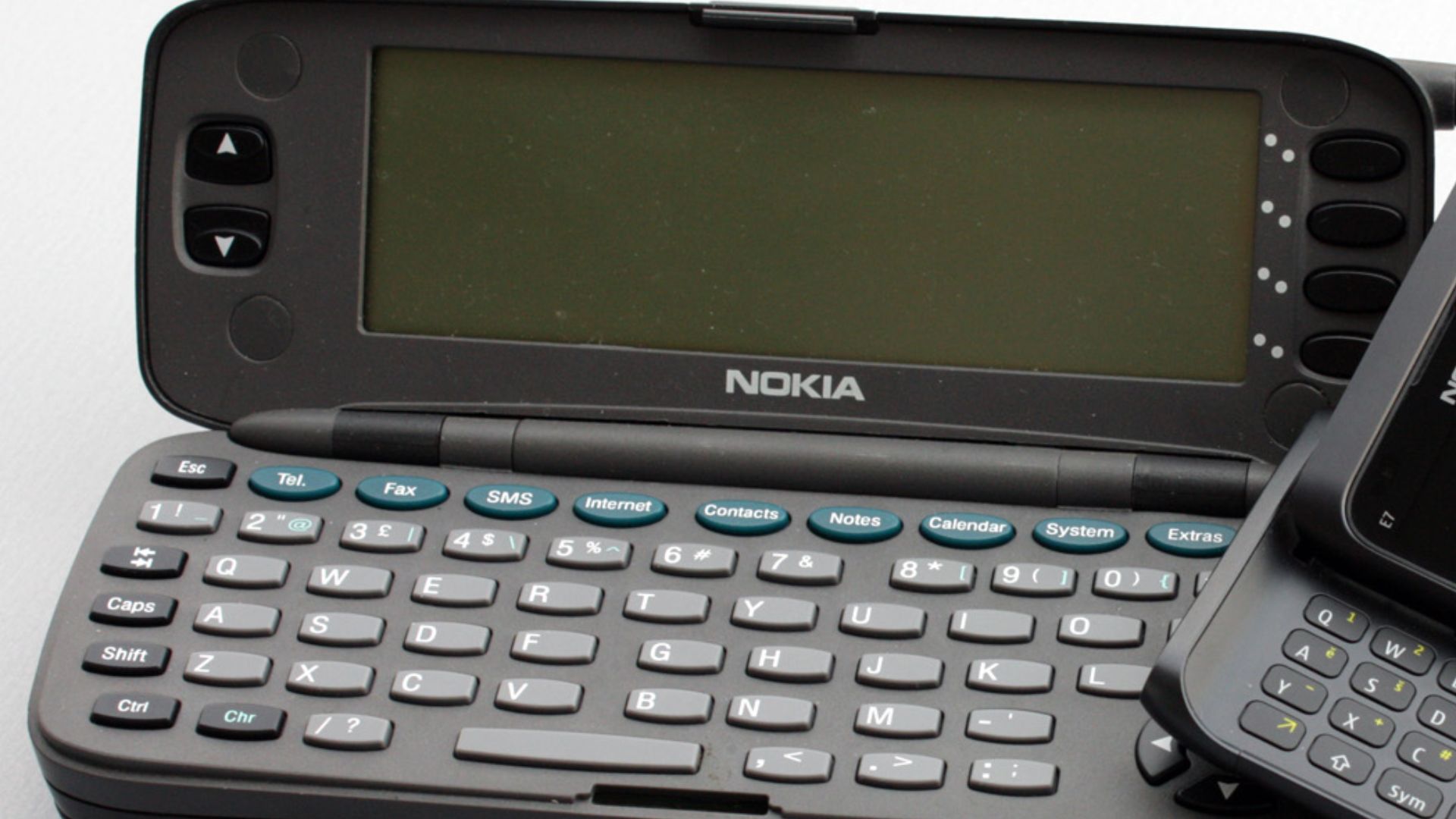 File:As Time Goes By (Nokia 9000 Communicator & E7).jpg