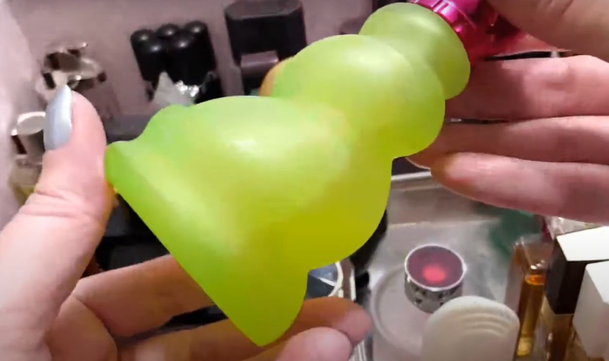 Les Belles De Ricci: Whimsical And Wavy