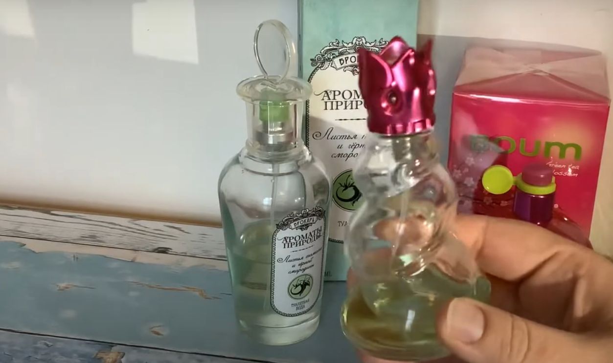 Les Belles De Ricci–Cashing In