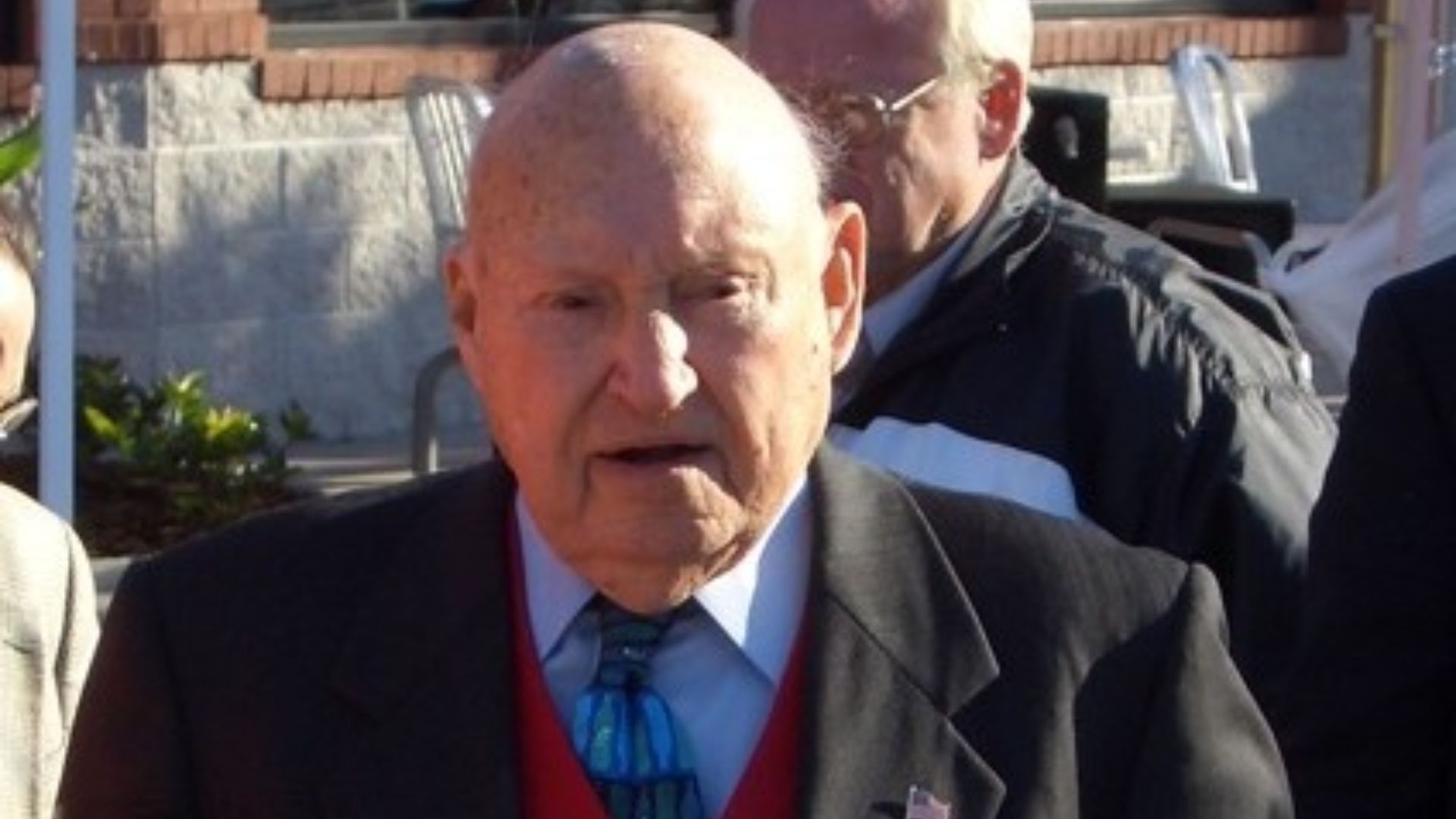 File:Truett cathy.jpg