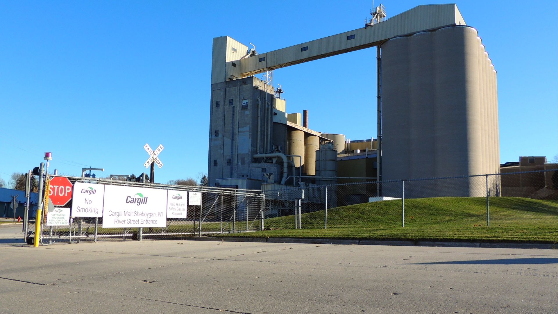 File:Cargill Malt Sheboygan.jpg