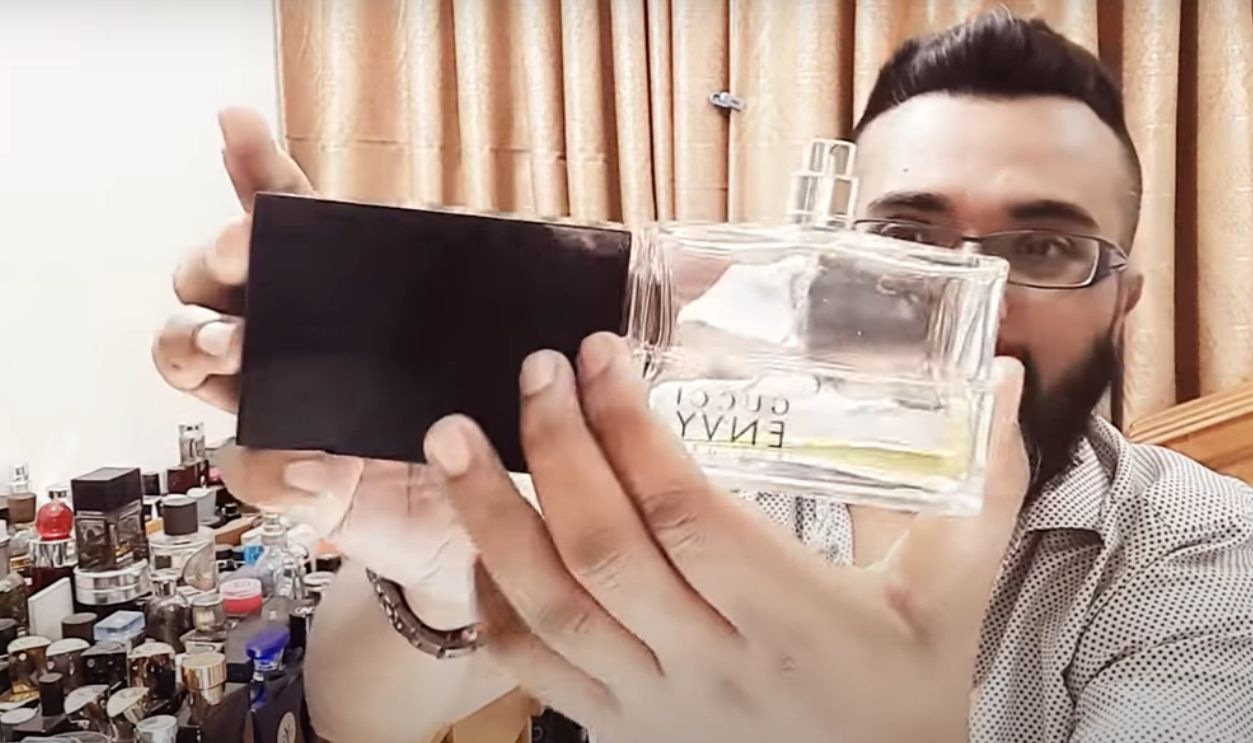 Gucci, Envy: The Cool Girl Classic