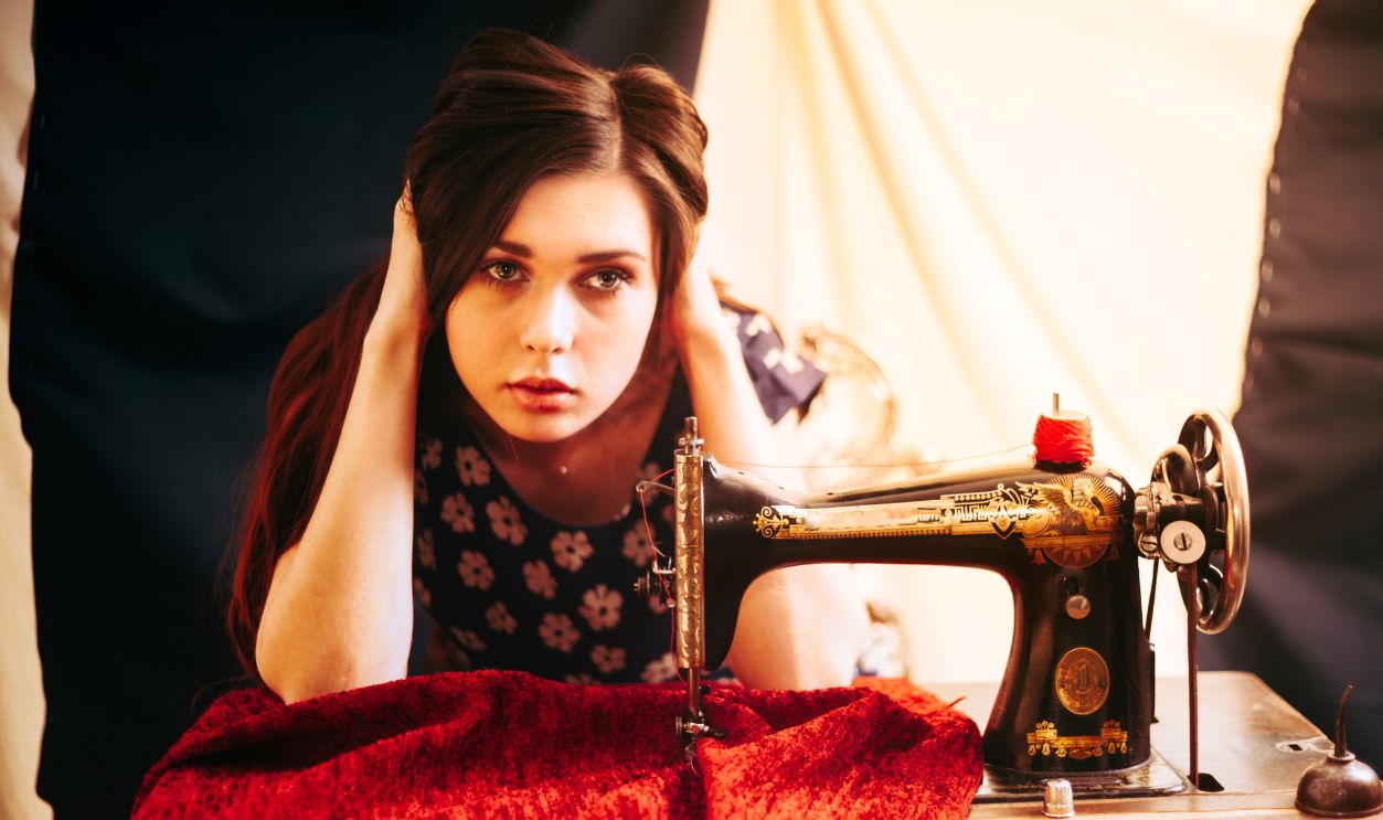 Timeless Sewing Machines That Collectors Are Fighting For