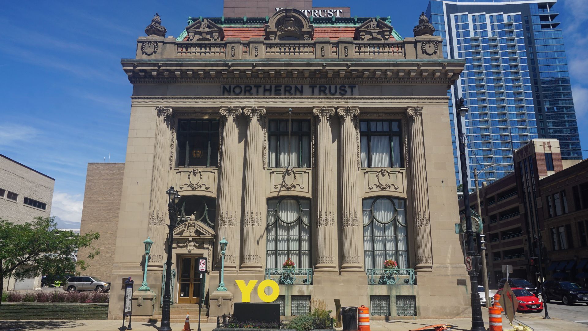 File:Milwaukee August 2022 063 (Northern Trust Building).jpg