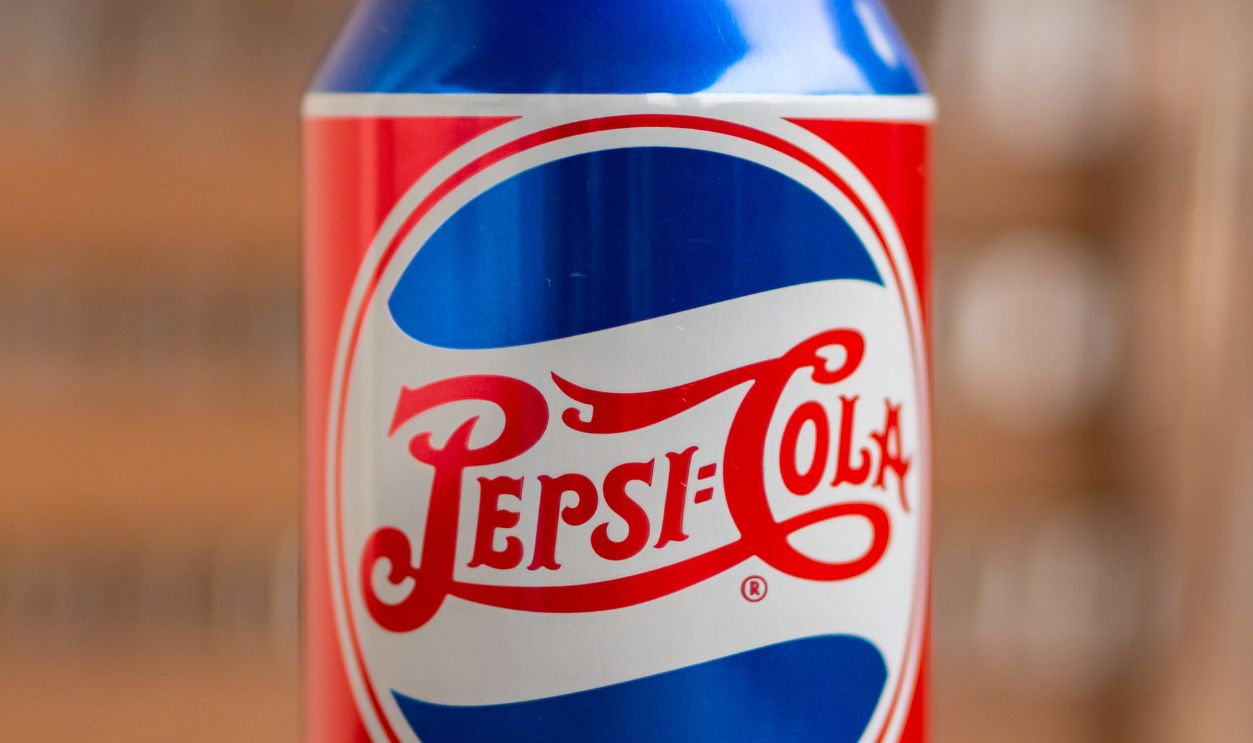 Pepsi-Cola Double Dot Signs