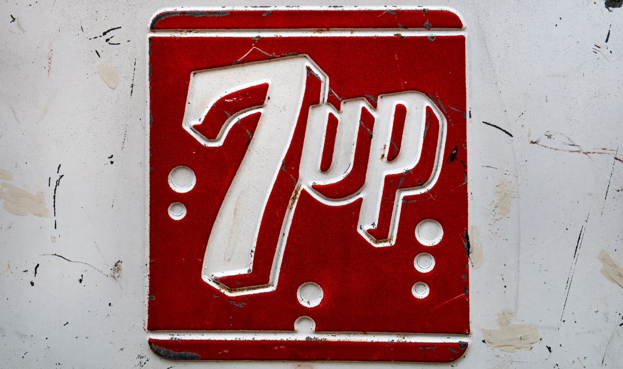 7 Up Bubble Signs