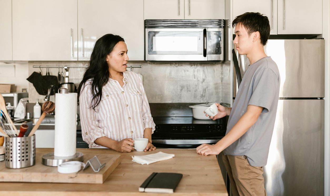 Roommate Living (Cont.)