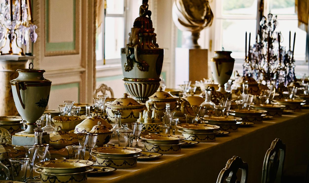 Using Fine China For Everyday Meals