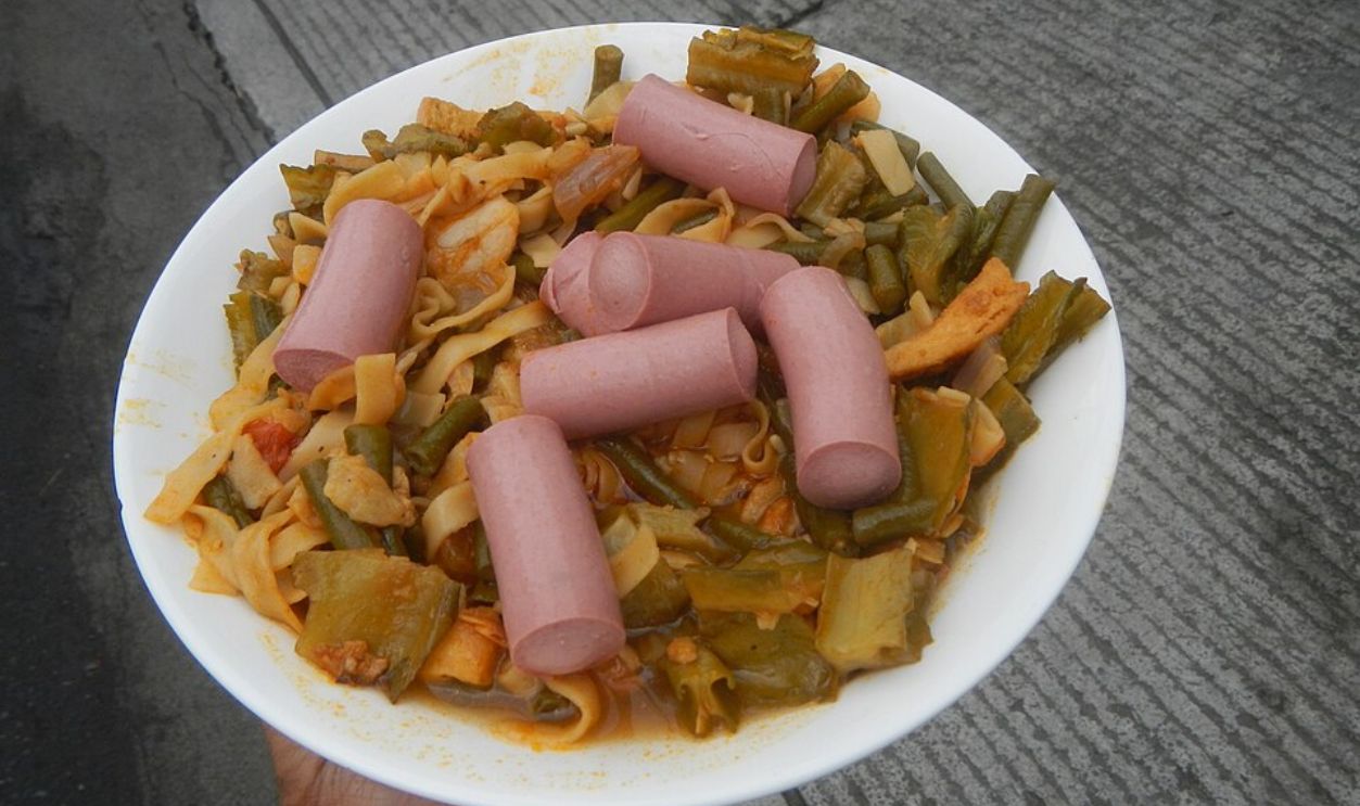 Vienna Sausages: Lunchbox Relics