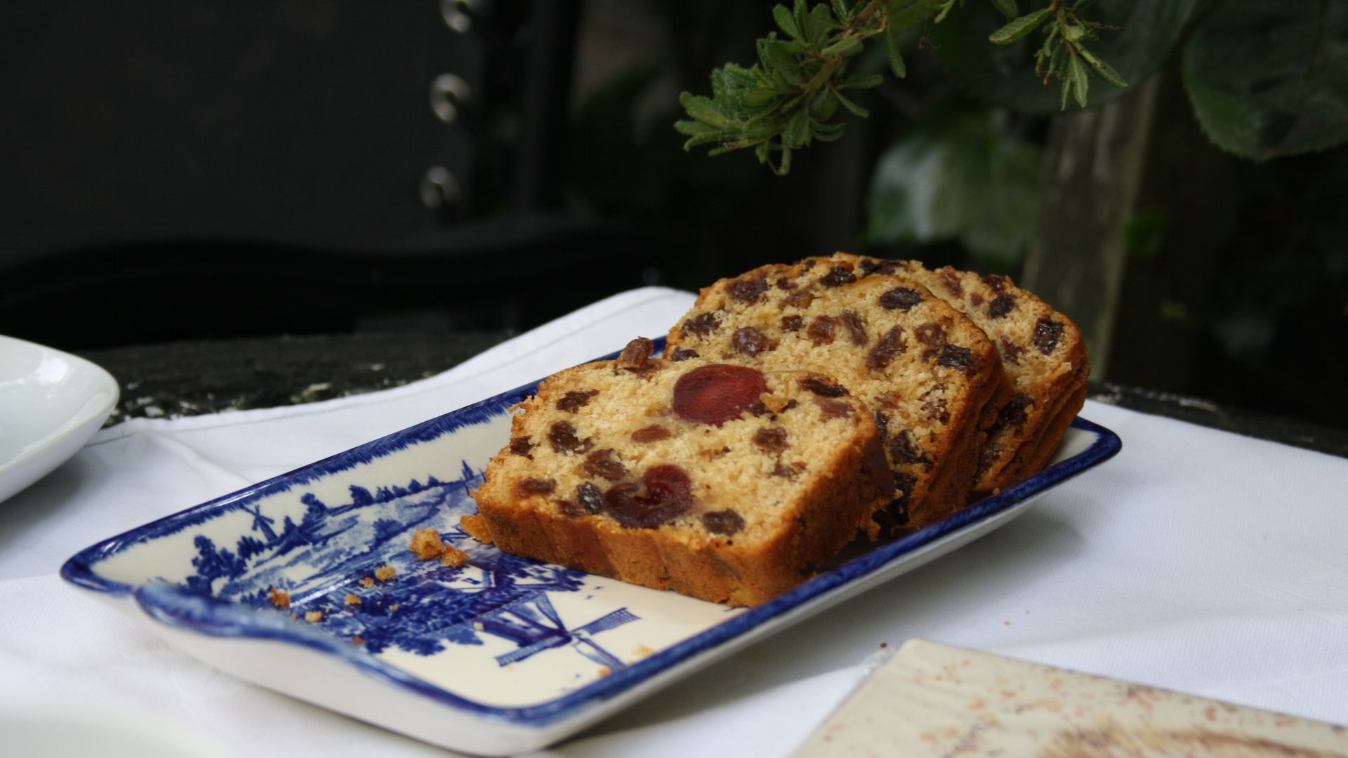 File:Traditional English Fruitcake.jpg