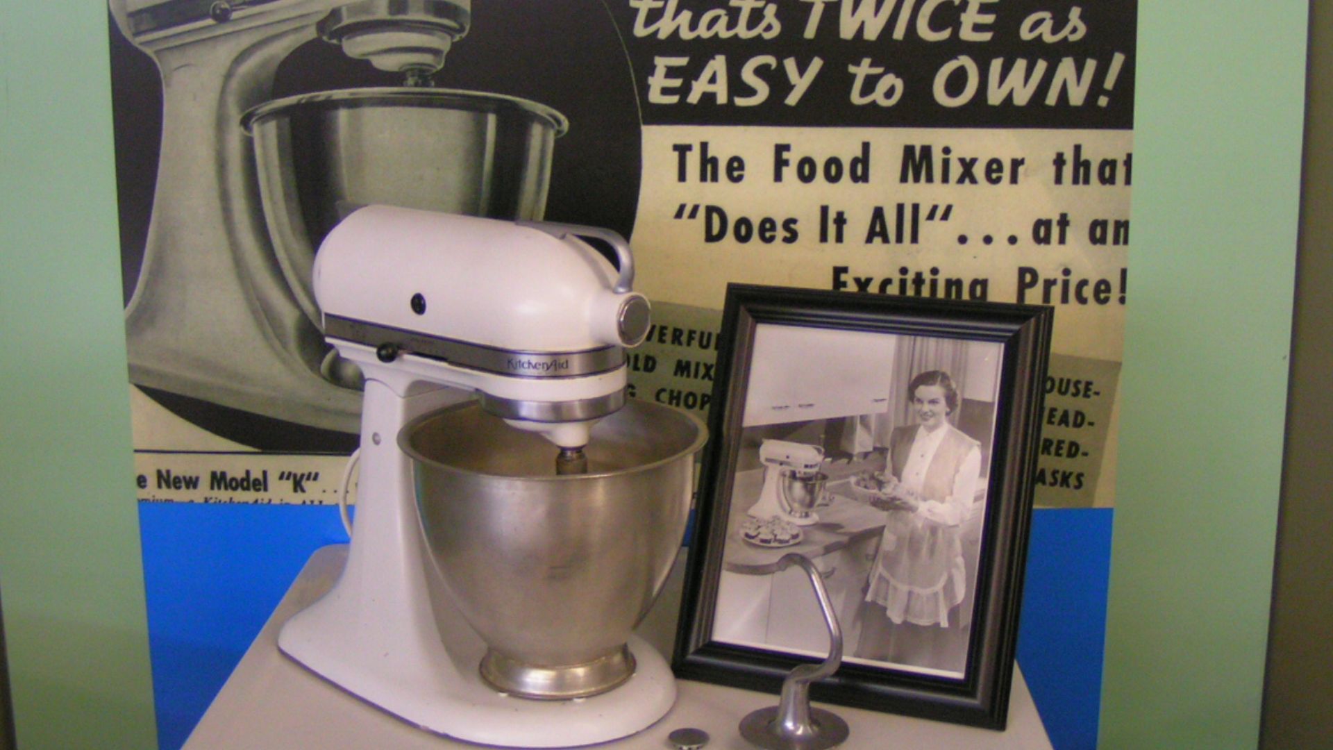 File:KitchenAid Model K.jpg