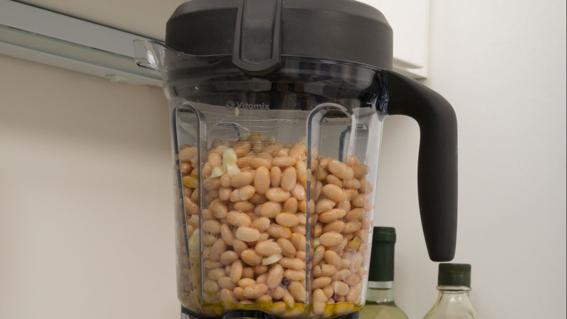 File:Vitamix Blender.jpg