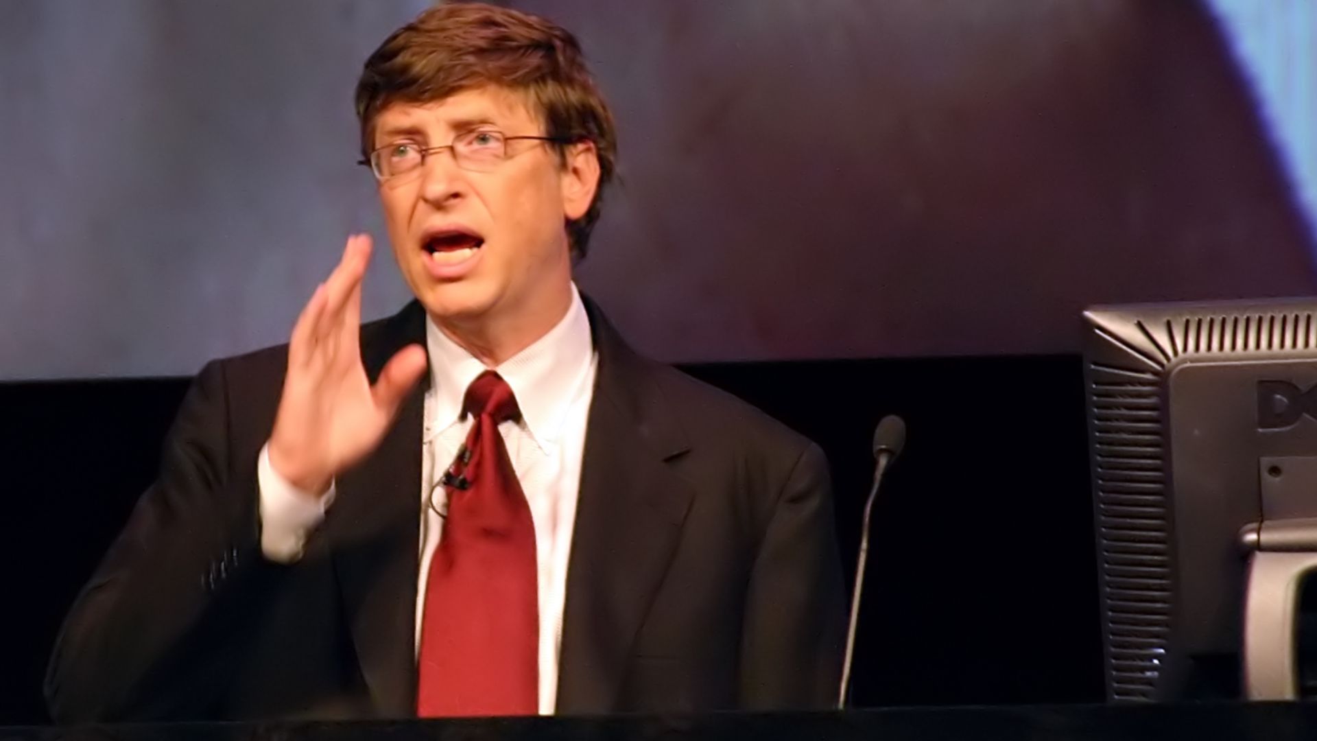 File:Bill Gates 2004.jpg