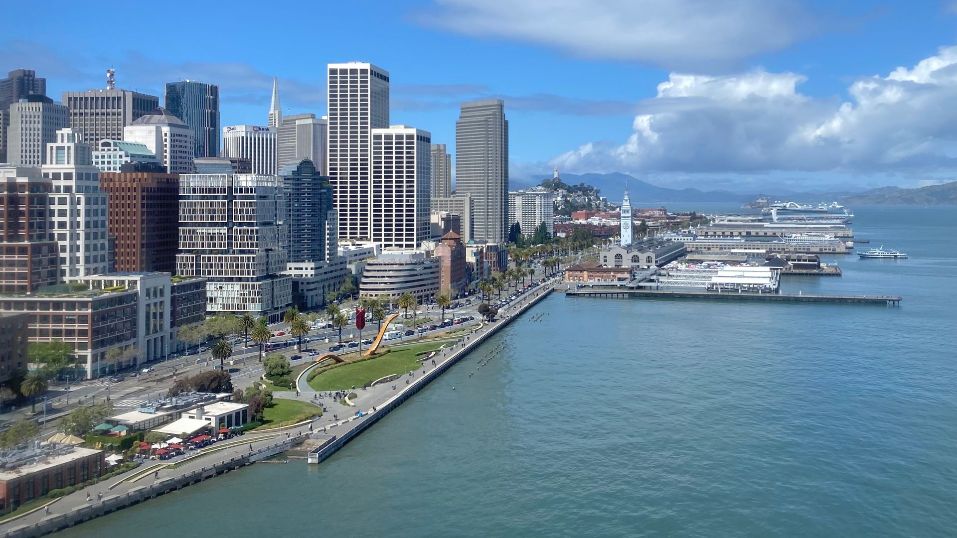 File:San Francisco, California April 2022, Skyline along Bayfront 3.jpg