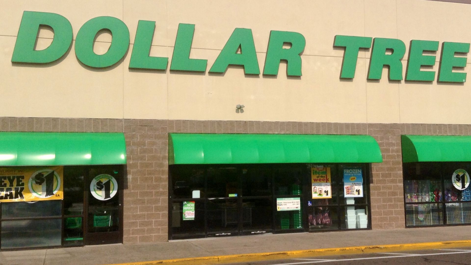 File:Dollar Tree Store (14809139773).jpg