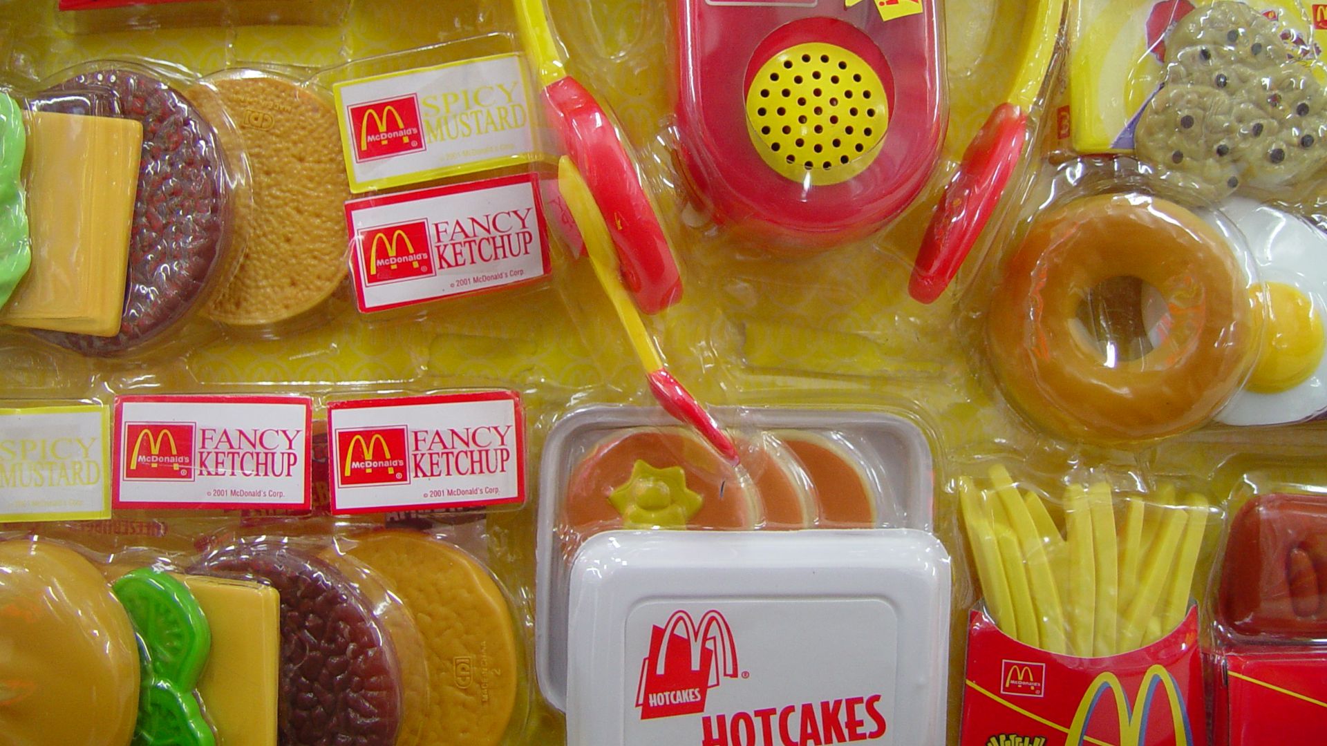 File:Mall culture jakarta39.jpg