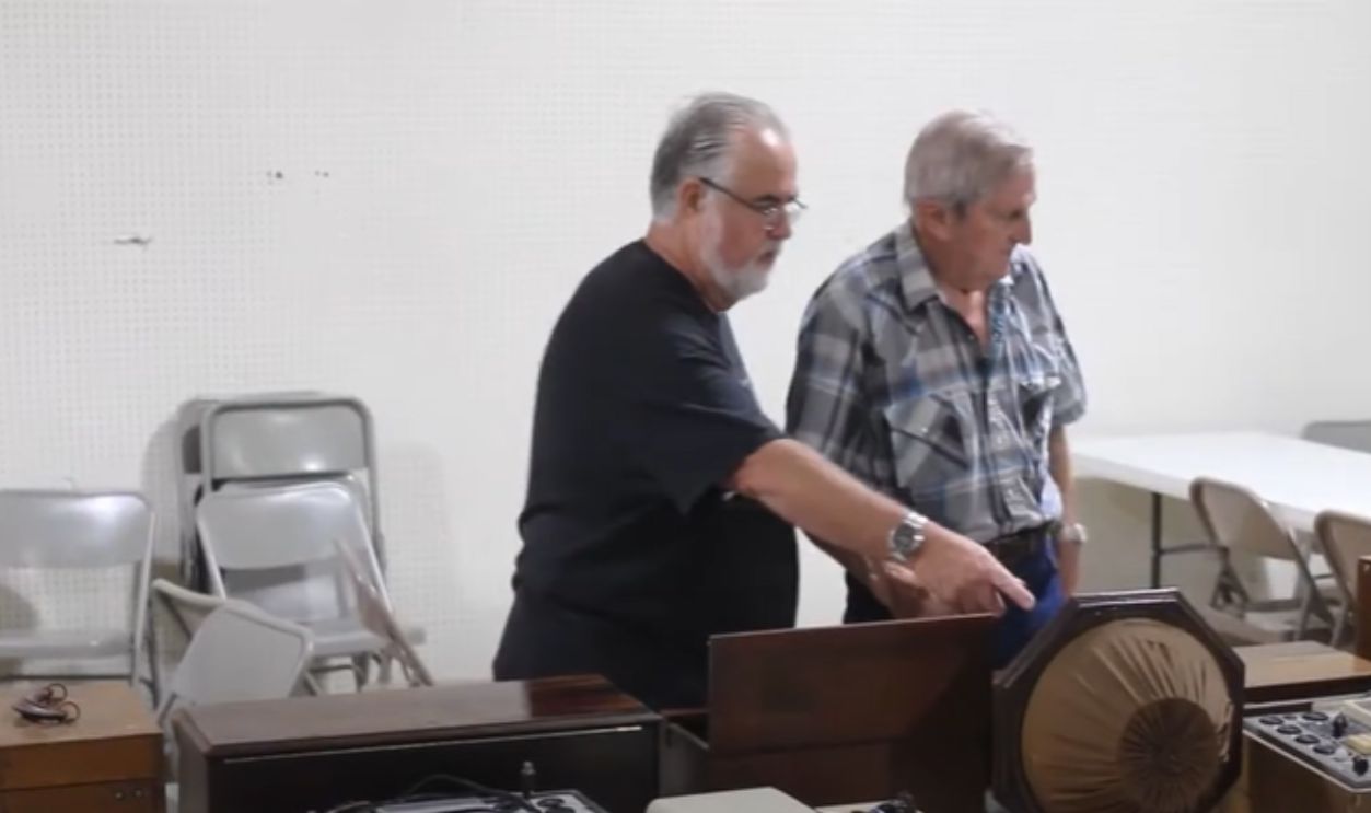 Collectible Markets: What Drives Prices