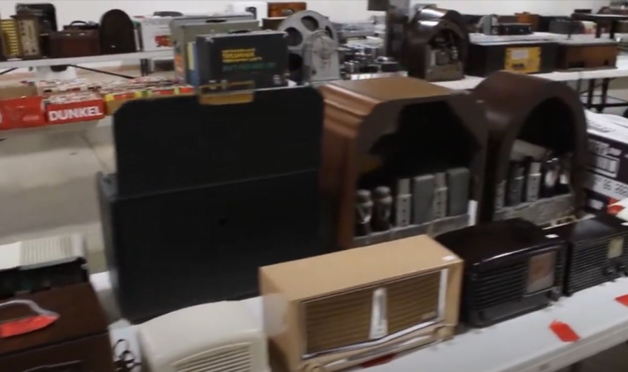 Which Vintage Radio Played Your Favorite Sound?