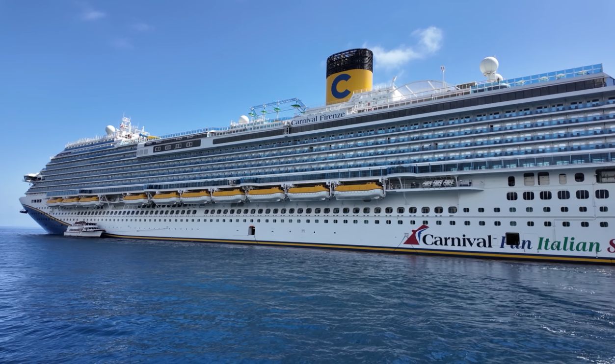 Why Cruise Ship Living Is On The Rise