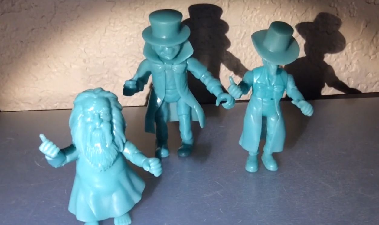 Haunted Mansion Hitchhiking Ghosts 