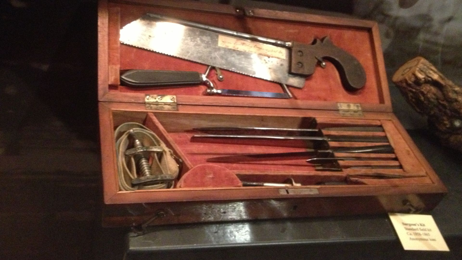 File:Civil War surgeons kit.jpeg