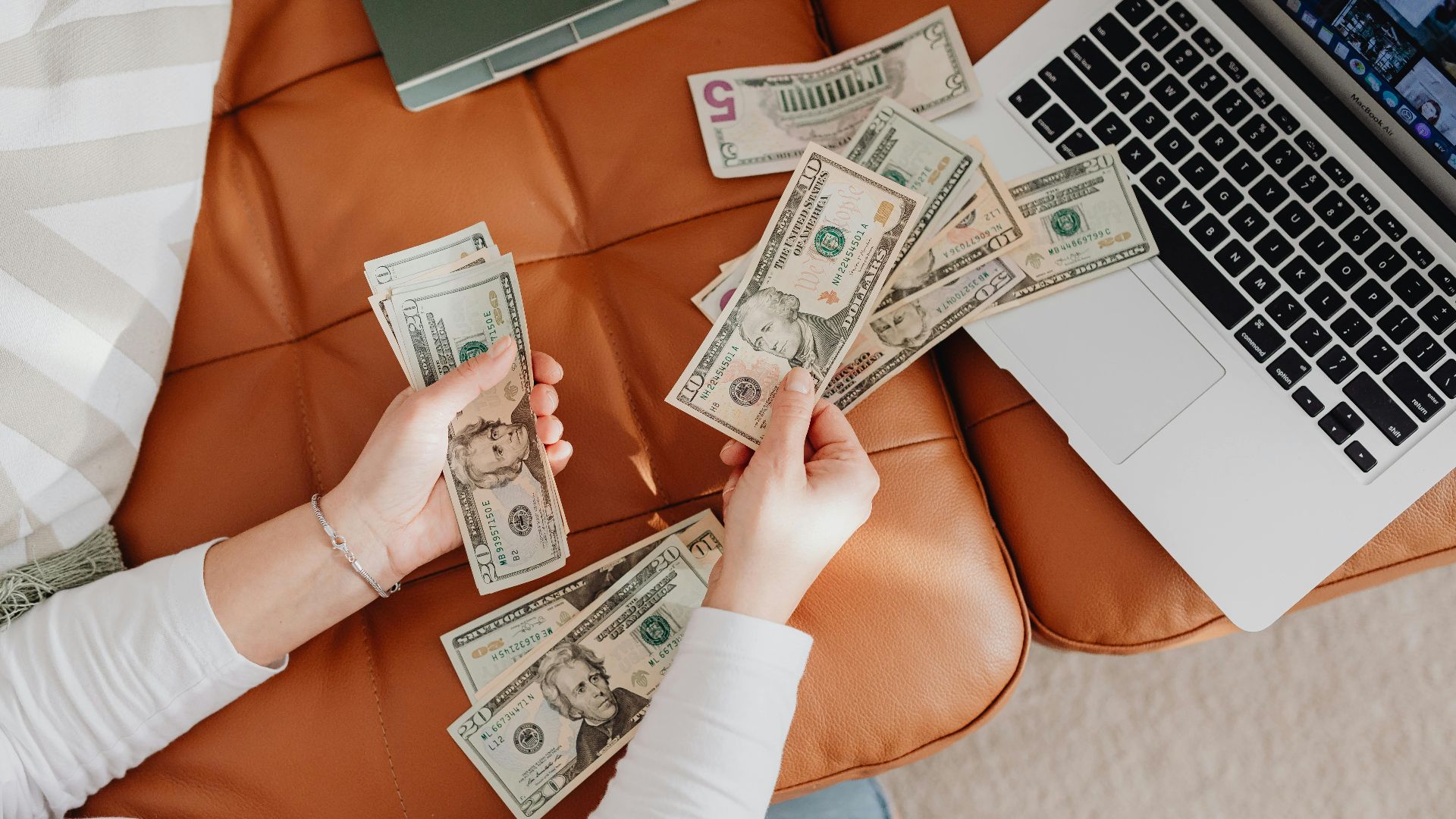 Photo By: Kaboompics.com