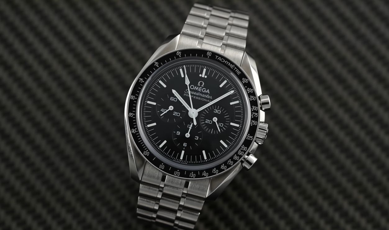 Omega Speedmaster Moonwatch—Specs