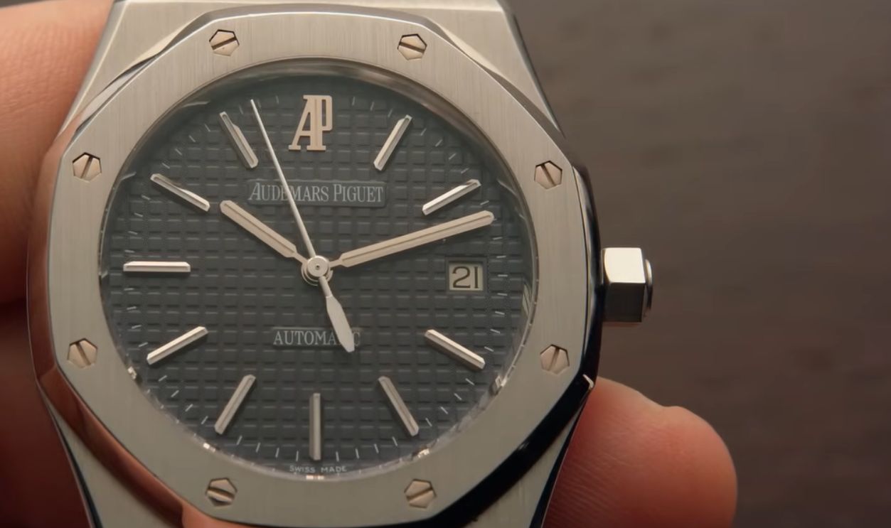 Audemars Piguet Royal Oak Watch—Specs