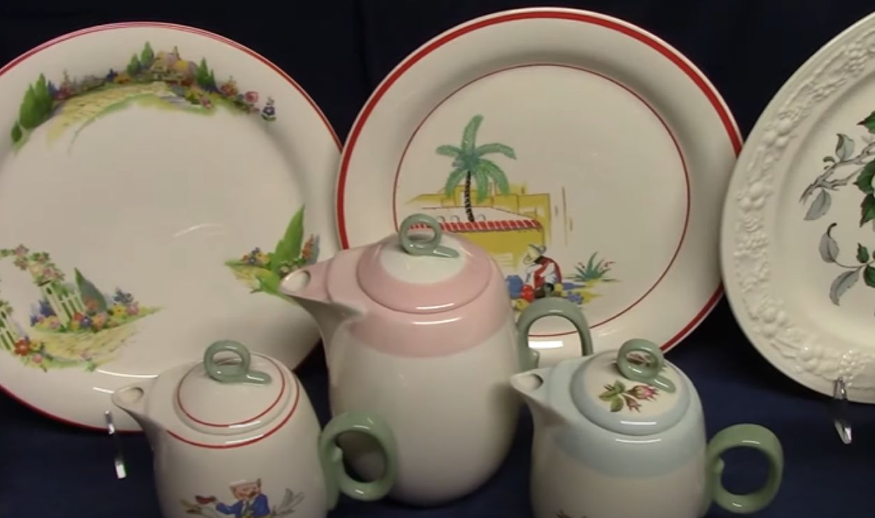 Homer Laughlin Eggshell Nautilus