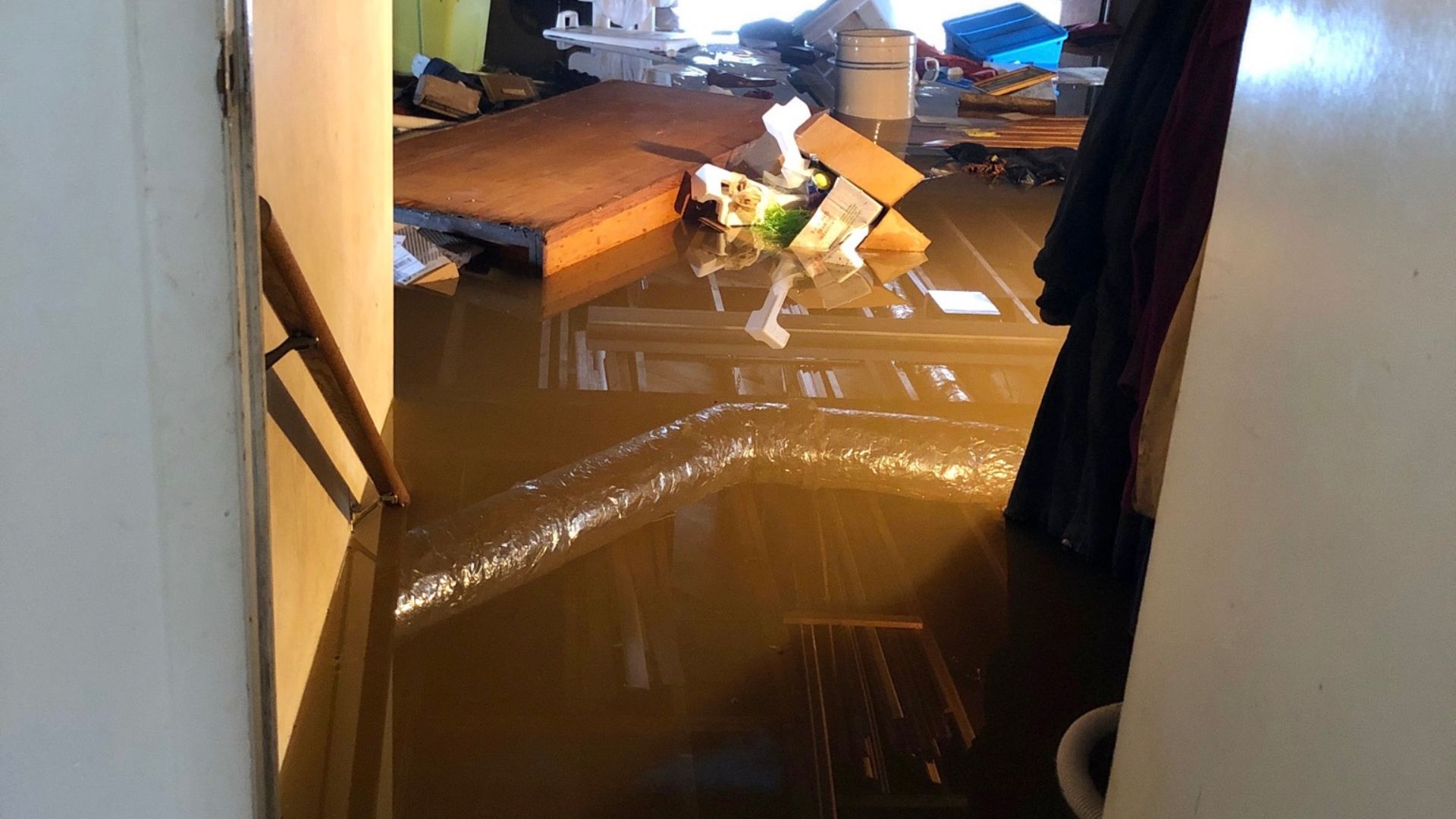 File:Basement Flooded in Uncle's Home.jpg
